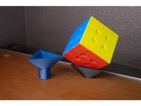 rubik's cube holder holey desk adapter bench dog holeydesk keithstestgarage rubiks speedcube workbench wudd 3d print model - Mito3D