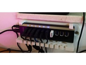 rshtech USB 10 Port centre mur monter câble gestion 3d print model - Mito3D