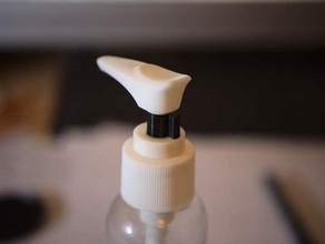 customizable soap dispenser stopper clip travel 3d print model - Mito3D