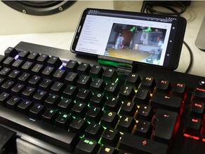 teléfono estante soporte corsario k70 k65 rgb k95 teclado mecánico smartphone 3d print model - Mito3D