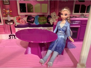 Barbie boneca casa jantar tabela cadeiras mobília 3d print model - Mito3D