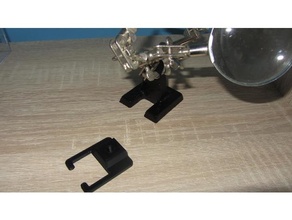 magnifying glass clamp - alligator clips secure socket aligator clip 3d print model - Mito3D