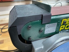 dust shield - improves collection belt- disc sander record power bds150 collector shopvac woodworking 3d print model - Mito3D