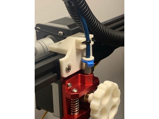 ender 5 tube holder mount ptfe anti twist bowden extruder guide clamp cable crealityender5plus creality ender5 ender5plus filament stress relief 3D print model - Mito3D