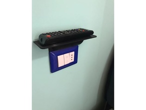 porta telecomando presa 3d print model - Mito3D
