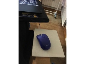 mesa para raton acople pido al sill po ng 3d print model - Mito3D