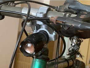 bicicletta torcia elettrica montare 3d print model - Mito3D
