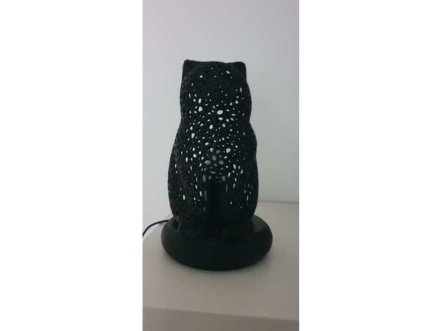 Katze Voronoi lampe 3d gato crianças luminária luz padronizar tomada 3D print model - Mito3D