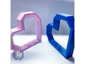 poli cuore immagine telaio arredamento decorazione lowpoly lowpolyart cornice In piedi polaroid 3d print model - Mito3D