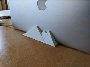 vertical laptop holder - mountain 3d print model - Mito3D