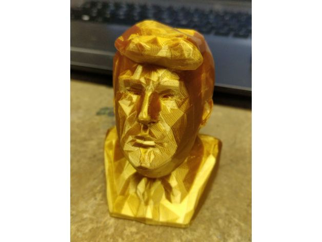 Donald Trumpf Büste Fest Base Geotus Kaiser Potus Präsident Republikaner Statue 3D print model - Mito3D