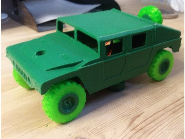 mini rc hmmwv exército flexível hummer Humvee carro 3D print model - Mito3D