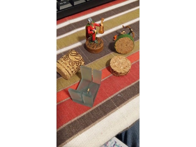 cutting-cork-base tool cork cutter dnd dungeons dragons dungeon tiles miniature miniatures 3D print model - Mito3D