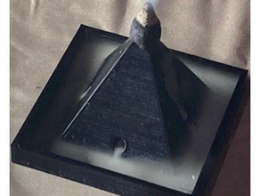 mini piramide incenso bruciatore 3d print model - Mito3D