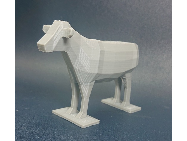 escuela politécnica vaca figura animales lowpoly 3D print model - Mito3D