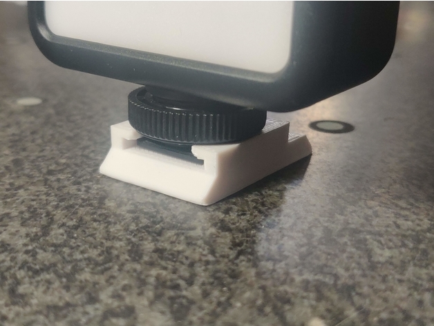 liftpod - hot shoe mount adapter camera 3D print model - Mito3D