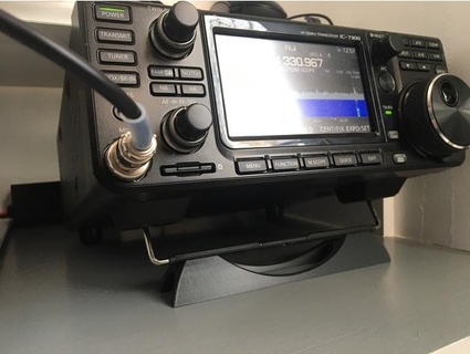 viens ic 7300 supporter ratrodpédale jambon radio ic7300 3d print model - Mito3D