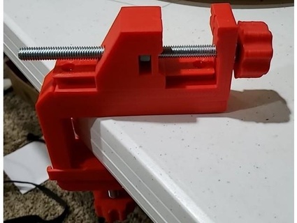 panchina morsa 3 8 bulloni tavolo morsetto calibro uz 3d print model - Mito3D