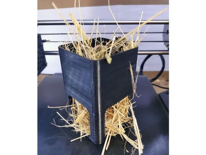 hay feeder roketscyntist 3d print model - Mito3D