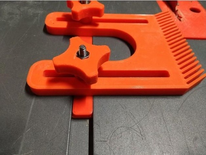 ridgid jobsite table miter bars 1 4 3 8 sizes cheesemcgee featherboard featherboards bar tablesaw safety 3d print model - Mito3D
