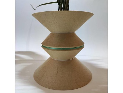 diabolo vase kiruorex christmas decoration decor vases 3d print model - Mito3D