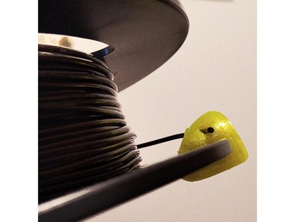 flexible pac-man-shaped universal filament clip hedwig 3d print model - Mito3D