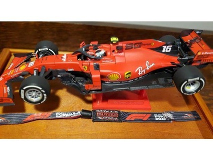bbr 1 18 Ferrari sf90 supporter salut 118 modèle Charles leclerc moulé pression voiture 3d print model - Mito3D