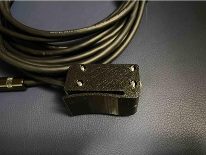 wired headphone extension belt clip rdw5e3 aviom behringer headphones ear neutrik personal monitor pro audio 3d print model - Mito3D