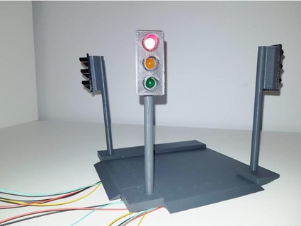 g-scale model railway traffic lights penguintutor Props 3d print model - Mito3D