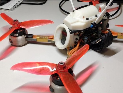 runcam hybride fpv caméra monter néleus Véhicules diatone quadcopter 4k 3d print model - Mito3D