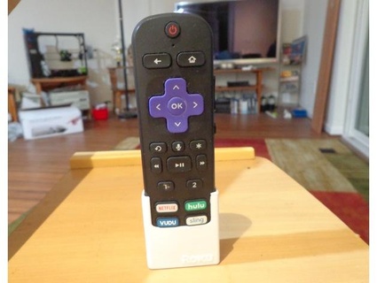fatter roku 2020 remote holder tpfaff100 3d print model - Mito3D