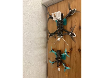 quadrocopter wall mount hanger domestichacks 3d print model - Mito3D