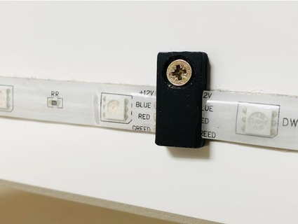 LED bande serrer agrafe titulaire soutien bizarre 3d print model - Mito3D
