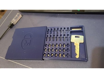 locksport pinning tray storage cover justinmcslappy 3d print model - Mito3D
