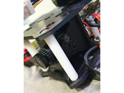 Camera supporto eachine 1000tvl drone fpv peon230 claudioforte 3d print model - Mito3D