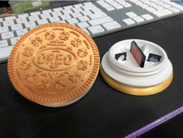 oreo biscuit microsd carte titulaire soutien 3D print model - Mito3D