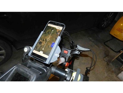 Smartphone suporte mgi golfe carrinho gameboy95 3d print model - Mito3D
