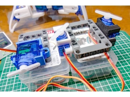 Lego uyumlu basit sg90 servo motor dirsek Tokyo kuş 3d print model - Mito3D