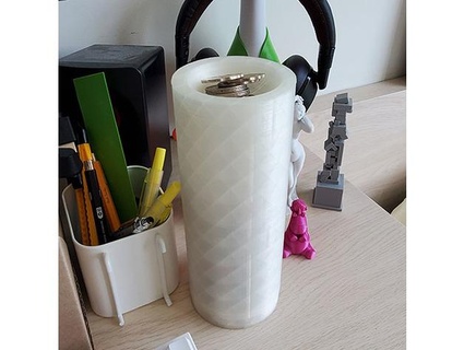 screw cap coin bank vase holder davigonia 3d print model - Mito3D