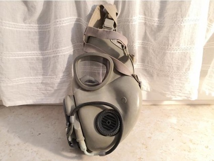m10 gaz masque faux filtres Dalmatien foncé 3d print model - Mito3D