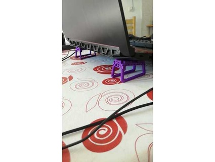 soporte plegable notebook nehuen242 3d print model - Mito3D