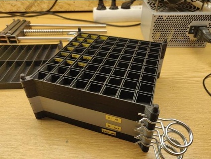 component tray stackable derrkdcb 3d print model - Mito3D