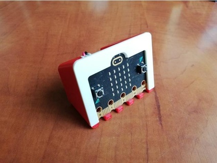micro caso funda microbit batería soporte bertbaron 3d print model - Mito3D