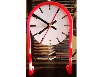 saat mekanizması kırmızı beyaz mümkün 3d print model - Mito3D