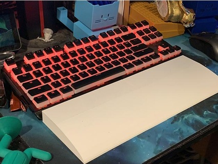 wrist rest tkl keyboard koyzumie 3d print model - Mito3D