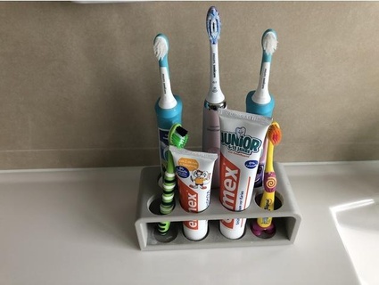 toothbrushes toothpaste holder family size ingu78 3d print model - Mito3D