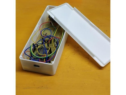 tablero circuitos caja señor muerte 3d print model - Mito3D