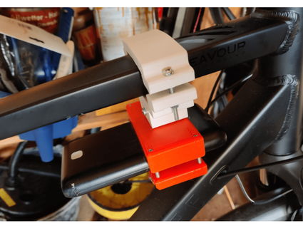 universal powerbank holder bikes -3duard- 3d print model - Mito3D