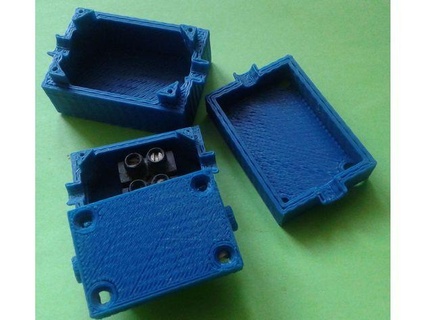 eléctrico terminal conexión caja roudcach 3d print model - Mito3D