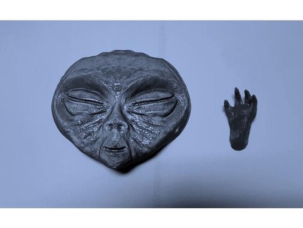 baby alien back truck dewohio 3d print model - Mito3D